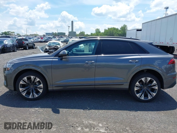 2024 Audi Q8 Premium Plus с VIN WA1BVBF19RD019586, выставлен на аукционе IAAI как лот 42746554 с пробегом 9 377 миль миль и . История ставок и продаж доступна на DreamBid. Изображение 15.