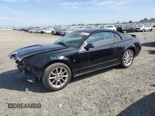 2001 Ford Mustang Standard with VIN 1FAFP40401F224745, listed as a Copart auction lot 50427715 with 104,813 mi miles and Salvage Title. Bid and sale history available at carsss.com. Image 1.