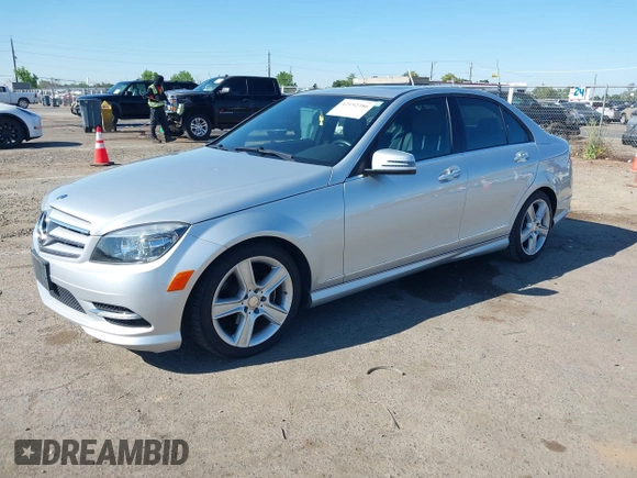 2011 Mercedes-Benz C 300 Sport с VIN WDDGF5EB0BA476899, выставлен на аукционе IAAI как лот 42192386 с пробегом 164 550 миль миль и . История ставок и продаж доступна на DreamBid. Изображение 2.