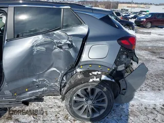 2022 Buick Encore GX Select с VIN KL4MMESL8NB044182, выставлен на аукционе IAAI как лот 41379983 с пробегом Не указан миль и . История ставок и продаж доступна на DreamBid. Изображение 6.