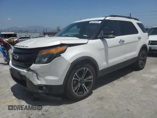 2014 Ford Explorer Sport z VIN 1FM5K8GT0EGB27078, wystawiony jako Copart lot #62230195 z przebiegiem 212 985 mil mil oraz Szkoda całkowita • Salvage title. Historia ofert i sprzedaży dostępna na DreamBid. Obrazek 1.