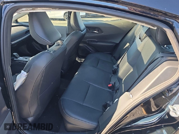 2023 Toyota Prius LE z VIN JTDADABU7P3002593, wystawiony jako Copart lot #48176675 z przebiegiem 10 726 mil mil oraz Szkoda całkowita • Salvage title. Historia ofert i sprzedaży dostępna na DreamBid. Obrazek 11.