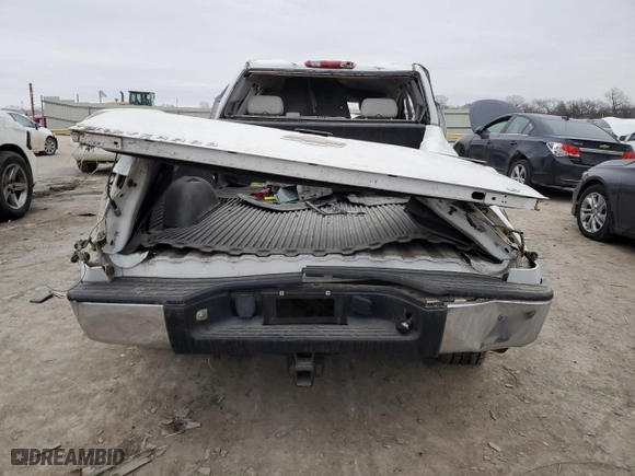 2008 Chevrolet Silverado 1500 LT w/1LT with VIN 1GCEC19J98Z222087, listed as a Copart auction lot 44642665 with 126,339 mi miles and Salvage Title. Bid and sale history available at carsss.com. Image 6.