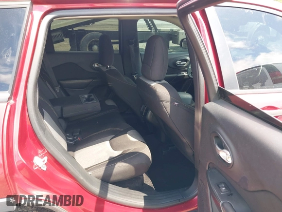 2016 Jeep Cherokee Sport with VIN 1C4PJLAB9GW302925, listed as a IAAI auction lot 42206944 with 133,950 mi miles and . Bid and sale history available at DreamBid. Image 8.