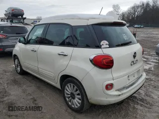 2014 FIAT 500L Easy with VIN ZFBCFABH9EZ017566, listed as a Copart auction lot 39658774 with 105,903 mi miles and Clean Title. Bid and sale history available at carsss.com. Image 2.