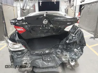 2017 Nissan Altima SV with VIN 1N4AL3AP8HC297267, listed as a IAAI auction lot 41557027 with 89,831 mi miles and . Bid and sale history available at carsss.com. Image 17.