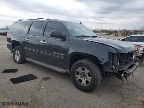 2014 Chevrolet Suburban LT with VIN 1GNSKJE72ER209751, listed as a Copart auction lot 50691865 with 222,811 mi miles and Salvage Title. Bid and sale history available at carsss.com. Image 4.