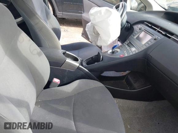 2012 Toyota Prius One with VIN JTDKN3DU6C5476298, listed as a IAAI auction lot 41920894 with 205,430 mi miles. Bid and sale history available at carsss.com. Image 5.