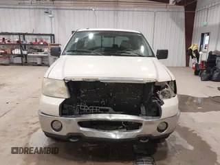 2008 Ford F-150 XLT with VIN 1FTPW14518KB96099, listed as a IAAI auction lot 41312992 with 192,141 mi miles. Bid and sale history available at carsss.com. Image 12.