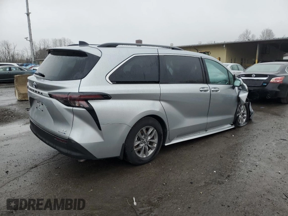 2024 Toyota Sienna LE z VIN 5TDKSKFC6RS125286, wystawiony jako Copart lot #51296895 z przebiegiem 6 292 mil mil oraz Szkoda całkowita • Salvage title. Historia ofert i sprzedaży dostępna na DreamBid. Obrazek 3.