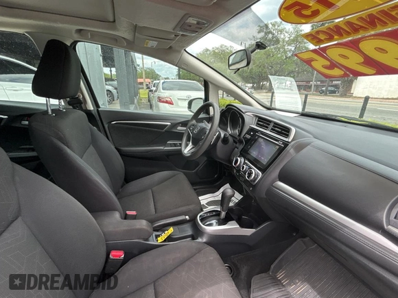 2015 Honda Fit EX-L with VIN 3HGGK5H87FM739082, listed as a Copart auction lot 52821515 with 89,278 mi miles and Clean Title. Bid and sale history available at carsss.com. Image 5.
