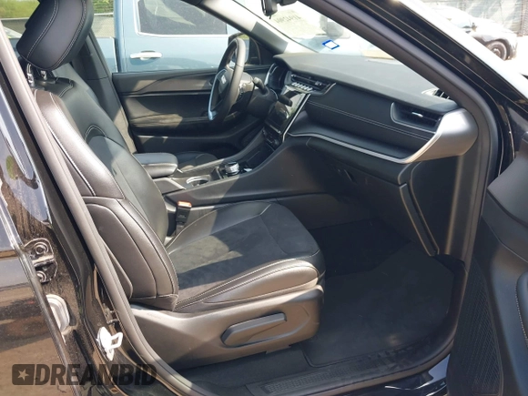 2024 Jeep Grand Cherokee Altitude with VIN 1C4RJKAG5R8535819, listed as a IAAI auction lot 41942904 with 49,573 mi miles and . Bid and sale history available at DreamBid. Image 5.