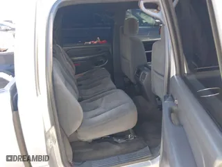 2006 Chevrolet Silverado 1500 LT2 with VIN 2GCEC13Z261315456, listed as a IAAI auction lot 41719055 with 137,075 mi miles. Bid and sale history available at carsss.com. Image 8.
