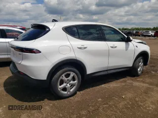 2024 Dodge Hornet GT z VIN ZACNDFAN0R3A42416, wystawiony jako Copart lot #58851055 z przebiegiem 5019 mil mil oraz Nie do naprawy. Historia ofert i sprzedaży dostępna na DreamBid. Obrazek 3.