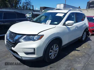2020 Nissan Rogue SV with VIN JN8AT2MT6LW003230, listed as a IAAI auction lot 41925623 with 115,920 mi miles. Bid and sale history available at carsss.com. Image 2.