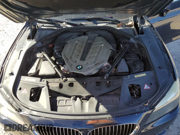 2010 BMW 7 Series 750Li with VIN WBAKB8C58ACY63182, listed as a Copart auction lot 87037964 with 83,484 mi miles and Salvage title. Bid and sale history available at DreamBid. Image 12.