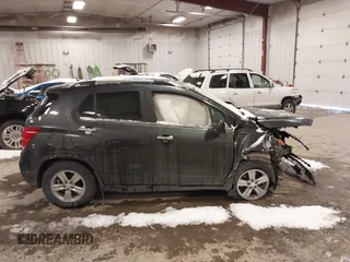 2019 Chevrolet Trax LT z VIN 3GNCJLSB9KL345048, wystawiony jako IAAI lot #41599824 z przebiegiem Nie podano mil oraz . Historia ofert i sprzedaży dostępna na DreamBid. Obrazek 13.