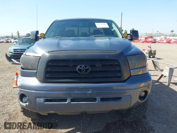 2007 Toyota Tundra Limited z VIN 5TFRV58177X020329, wystawiony jako IAAI lot #42270384 z przebiegiem 265 224 mil mil oraz . Historia ofert i sprzedaży dostępna na DreamBid. Obrazek 12.