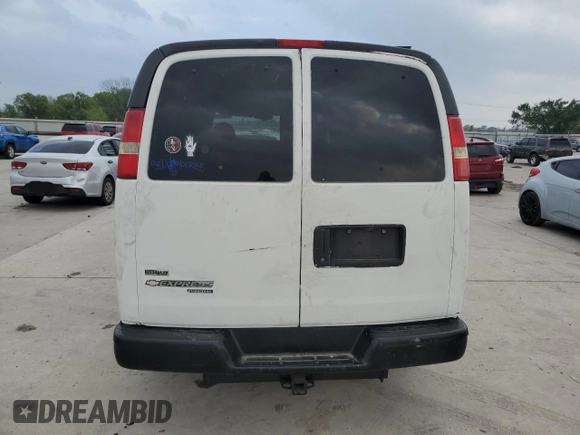 2007 Chevrolet Express Cargo with VIN 1GCGG29V071103833, listed as a Copart auction lot 51615175 with 266,722 mi miles and Clean title. Bid and sale history available at DreamBid. Image 6.