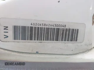1997 Isuzu Rodeo z VIN 4S2CK58V2V4300048, wystawiony jako IAAI lot #41446738 z przebiegiem 195 609 mil mil oraz . Historia ofert i sprzedaży dostępna na DreamBid. Obrazek 9.