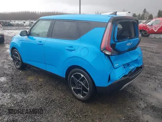 2023 Kia Soul EX with VIN KNDJ33AU3P7202606, listed as a IAAI auction lot 41637551 with 40,677 mi miles. Bid and sale history available at carsss.com. Image 3.