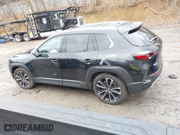 2024 Mazda CX-50 Premium z VIN 7MMVABDYXRN180263, wystawiony jako IAAI lot #41738791 z przebiegiem 9 688 mil mil oraz . Historia ofert i sprzedaży dostępna na DreamBid. Obrazek 14.