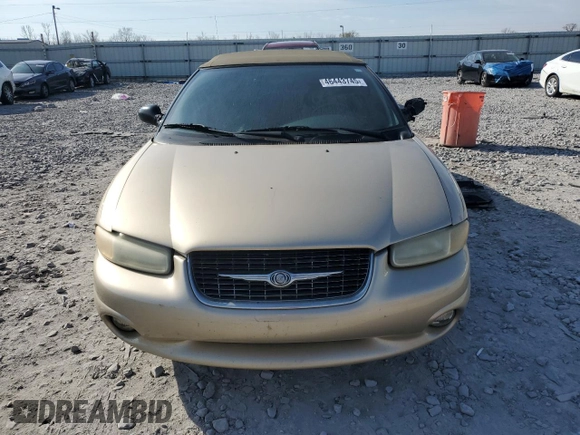 1999 Chrysler Sebring JXi z VIN 3C3EL55HXXT534844, wystawiony jako Copart lot #46443745 z przebiegiem 108 563 mil mil oraz Szkody całkowita. Historia ofert i sprzedaży dostępna na DreamBid. Obrazek 5.