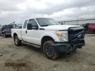 2013 Ford F-250 XL with VIN 1FT7X2B62DEB20592, listed as a Copart auction lot 51535495 with 390,072 mi miles and Salvage Title. Bid and sale history available at DreamBid. Image 10.