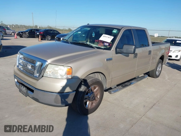 2008 Ford F-150 XL with VIN 1FTRW12W48FA88086, listed as a IAAI auction lot 40927853 with 259,522 mi miles. Bid and sale history available at carsss.com. Image 18.