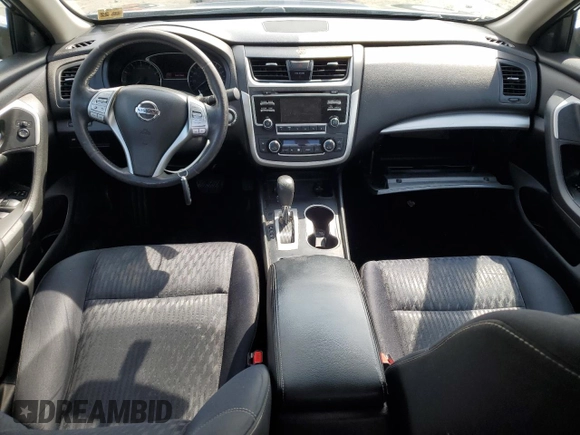 2017 Nissan Altima SV z VIN 1N4AL3AP3HC195276, wystawiony jako Copart lot #54894835 z przebiegiem 163 453 mil mil oraz Szkoda całkowita • Salvage title. Historia ofert i sprzedaży dostępna na DreamBid. Obrazek 8.