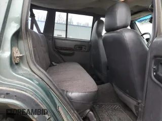2000 Jeep Cherokee Classic with VIN 1J4FF58S3YL104384, listed as a Copart auction lot 46645415 with 253,730 mi miles and Salvage Title. Bid and sale history available at carsss.com. Image 10.