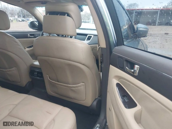 2011 Hyundai Genesis with VIN KMHGC4DF1BU129318, listed as a IAAI auction lot 41452937 with 105,795 mi miles. Bid and sale history available at carsss.com. Image 8.