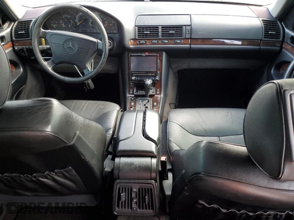 1998 Mercedes-Benz S-Class with VIN WDBGA51G6WA384615, listed as a Copart auction lot 77258814 with 0 mi miles and Salvage Title. Bid and sale history available at carsss.com. Image 8.