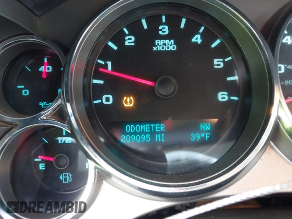 2009 GMC Sierra 1500 SLE with VIN 1GTEK29089Z292956, listed as a IAAI auction lot 41694949 with 209,095 mi miles. Bid and sale history available at carsss.com. Image 7.