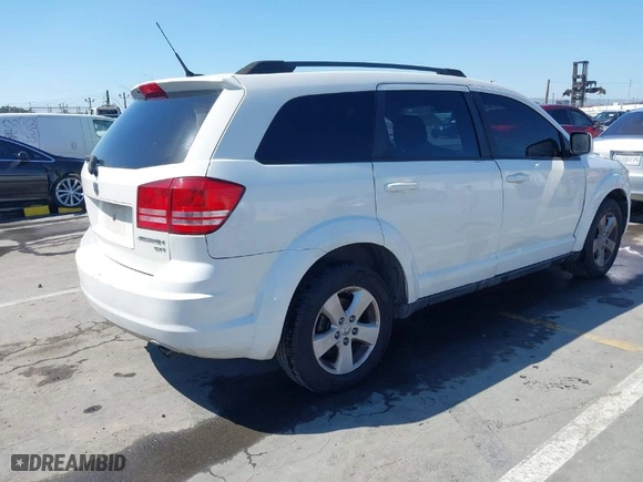 2010 Dodge Journey SXT with VIN 3D4PG5FV0AT222913, listed as a IAAI auction lot 41995915 with 1 mi miles. Bid and sale history available at carsss.com. Image 4.