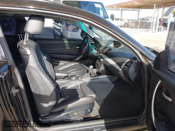 2012 BMW 1 Series 128i with VIN WBAUP9C54CVL91554, listed as a IAAI auction lot 41960036 with 111,434 mi miles and . Bid and sale history available at DreamBid. Image 5.