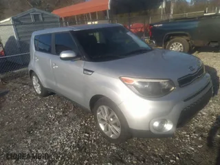 2018 Kia Soul + with VIN KNDJP3A52J7612334, listed as a IAAI auction lot 41358033 with 123,101 mi miles. Bid and sale history available at carsss.com. Image 1.