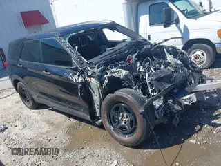 2020 Ford Police Interceptor Utility z VIN 1FM5K8AB7LGD18218, wystawiony jako IAAI lot #41975421 z przebiegiem Nie podano mil oraz . Historia ofert i sprzedaży dostępna na DreamBid. Obrazek 1.