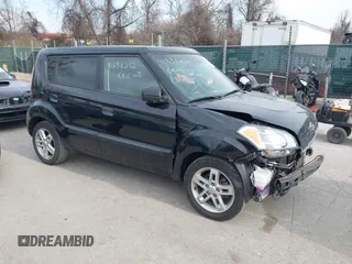 2010 Kia Soul + with VIN KNDJT2A2XA7184346, listed as a IAAI auction lot 41836252 with 179,009 mi miles and . Bid and sale history available at DreamBid. Image 1.