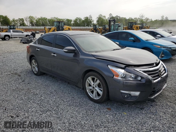 2013 Nissan Altima S with VIN 1N4AL3AP2DC241593, listed as a Copart auction lot 53140335 with 96,700 mi miles and Salvage Title. Bid and sale history available at DreamBid. Image 4.