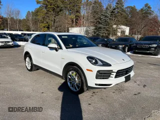 2019 Porsche Cayenne E-Hybrid with VIN WP1AE2AY1KDA51961, listed as a Copart auction lot 43854295 with 109,233 mi miles and Clean title. Bid and sale history available at DreamBid. Image 1.