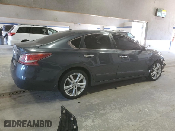2013 Nissan Altima SV with VIN 1N4BL3AP7DC153479, listed as a Copart auction lot 59283745 with 92,357 mi miles and Salvage title. Bid and sale history available at DreamBid. Image 3.