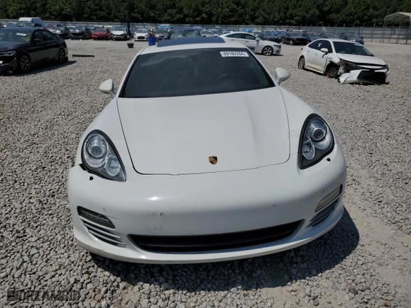 2013 Porsche Panamera with VIN WP0AA2A74DL014271, listed as a Copart auction lot 69182284 with 0 mi miles and Salvage Title. Bid and sale history available at carsss.com. Image 5.