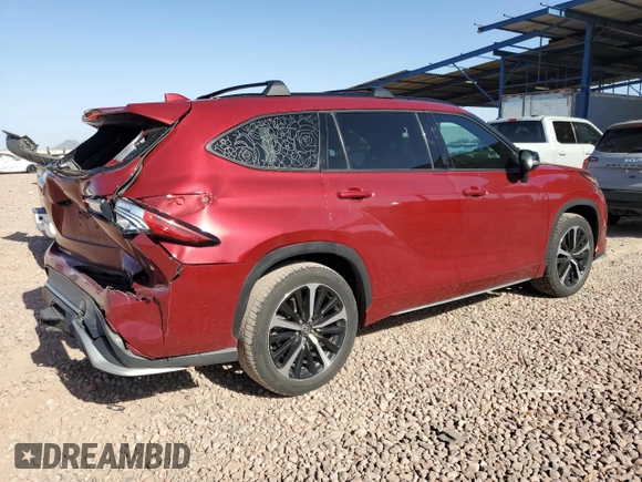 2021 Toyota Highlander XSE with VIN 5TDJZRBH0MS119686, listed as a Copart auction lot 56765235 with 82,324 mi miles and Salvage title. Bid and sale history available at DreamBid. Image 3.