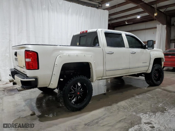 2015 GMC Sierra 1500 Denali with VIN 3GTU2WEJ3FG338044, listed as a Copart auction lot 50774205 with 111,691 mi miles and Salvage Title. Bid and sale history available at carsss.com. Image 3.