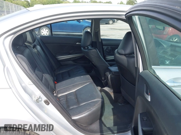 2010 Honda Accord EX-L z VIN 1HGCP3F85AA007255, wystawiony jako IAAI lot #42266441 z przebiegiem 156 221 mil mil oraz . Historia ofert i sprzedaży dostępna na DreamBid. Obrazek 8.