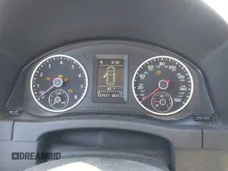 2016 Volkswagen Tiguan S z VIN WVGBV7AX9GW615535, wystawiony jako IAAI lot #41773789 z przebiegiem 137 617 mil mil oraz . Historia ofert i sprzedaży dostępna na DreamBid. Obrazek 7.