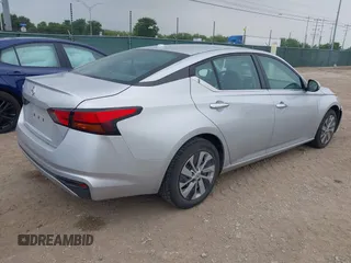 2020 Nissan Altima 2.5 S with VIN 1N4BL4BV2LC159837, listed as a IAAI auction lot 42177451 with 66,123 mi miles and . Bid and sale history available at carsss.com. Image 4.