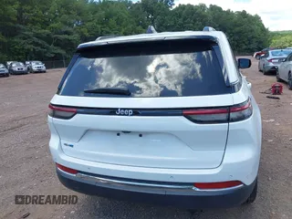 2024 Jeep Grand Cherokee with VIN 1C4RJYB67RC120412, listed as a IAAI auction lot 42732404 with 25,819 mi miles and . Bid and sale history available at DreamBid. Image 16.