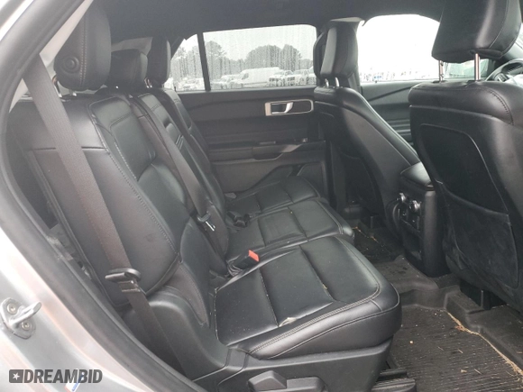 2020 Ford Explorer XLT with VIN 1FMSK7DH2LGB00670, listed as a Copart auction lot 44313725 with 107,244 mi miles and Salvage Title. Bid and sale history available at carsss.com. Image 11.